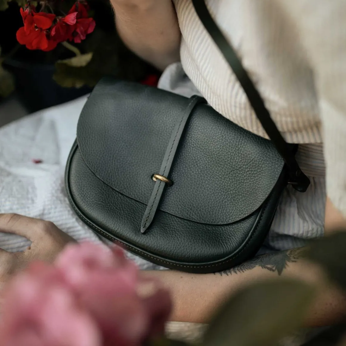 Java mini Postman bag