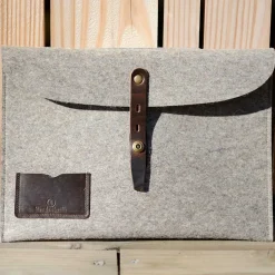 Misha 13” Laptop sleeve
