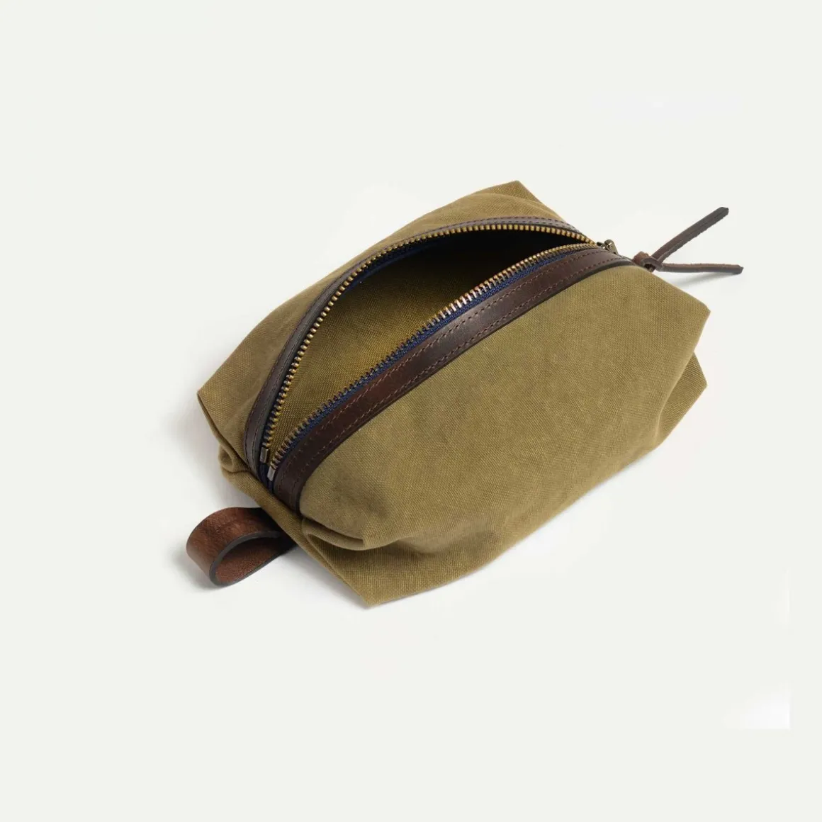 ZAZOU toiletry case
