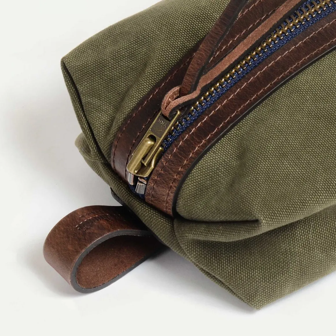 ZAZOU toiletry case